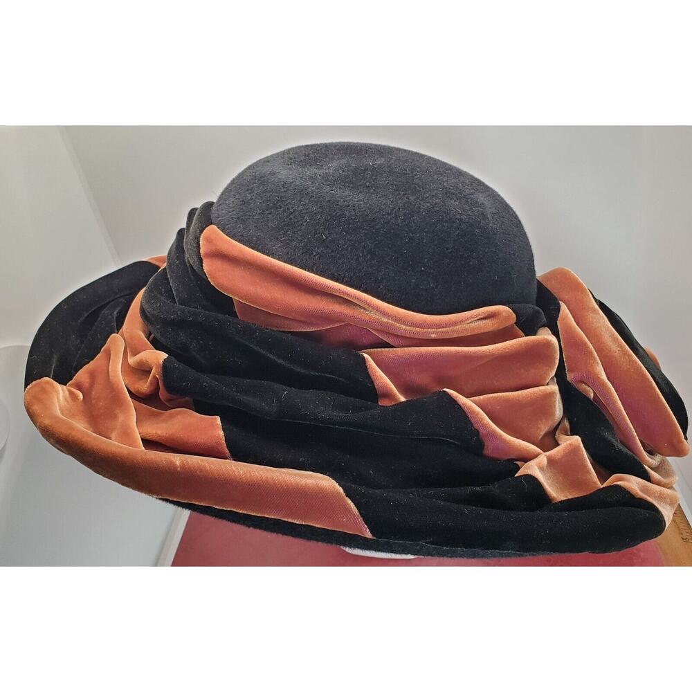 Bailey Tomlin London Ladies Black Brown Velvet Rose Hat M Edwardian Look Vintage